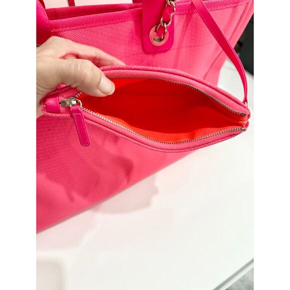 Chanel Deauville Extra Large Neon Pink/Orange  Canvas Tote Shopper Bag - Picture 6 of 16